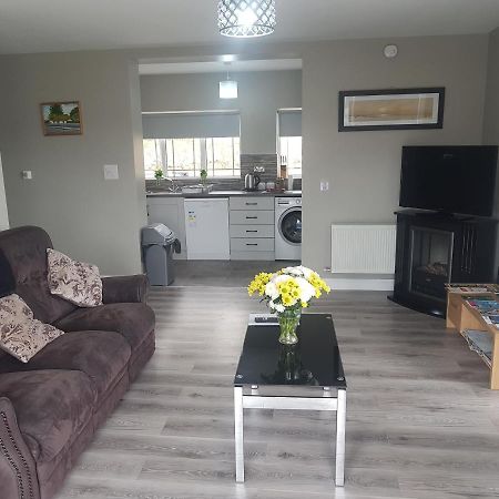 Sea Breeze Cottage Dungloe Exterior photo